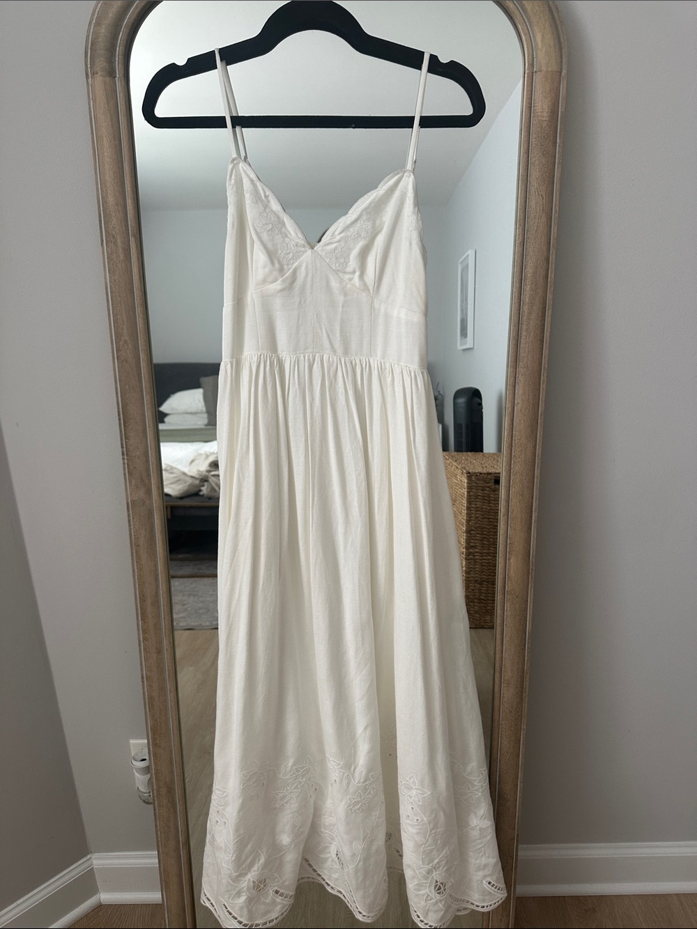 ASTR the Label White Midi Dress - Picture 1 of 4
